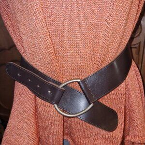 Vintage brown leather belt